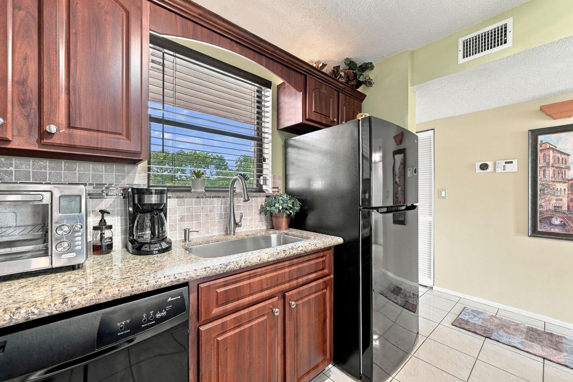 11477 NW 39th Court, Unit 201-1, Coral Springs, FL 33065 Photo