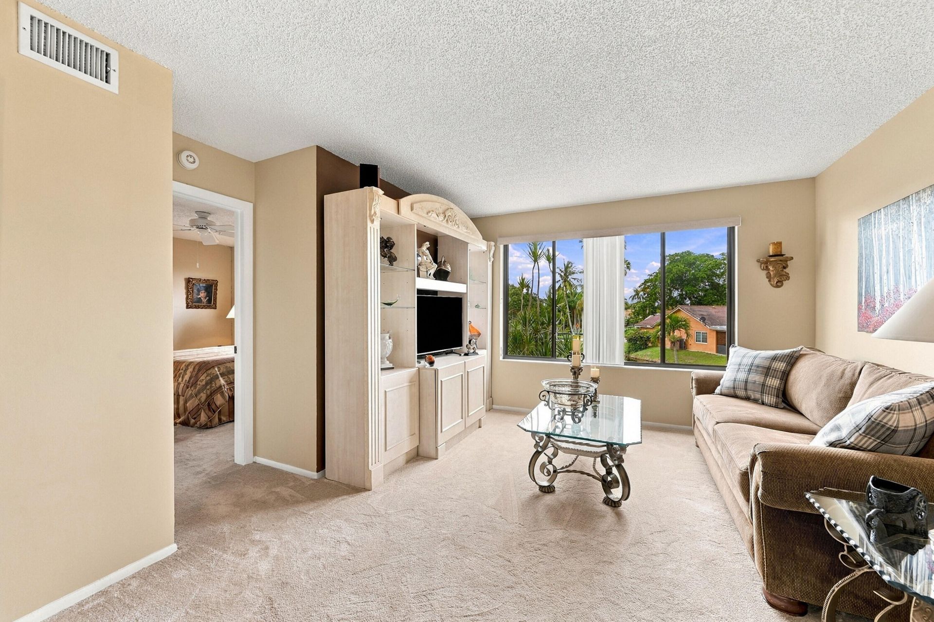 11477 NW 39th Court, Unit 201-1, Coral Springs, FL 33065 Photo
