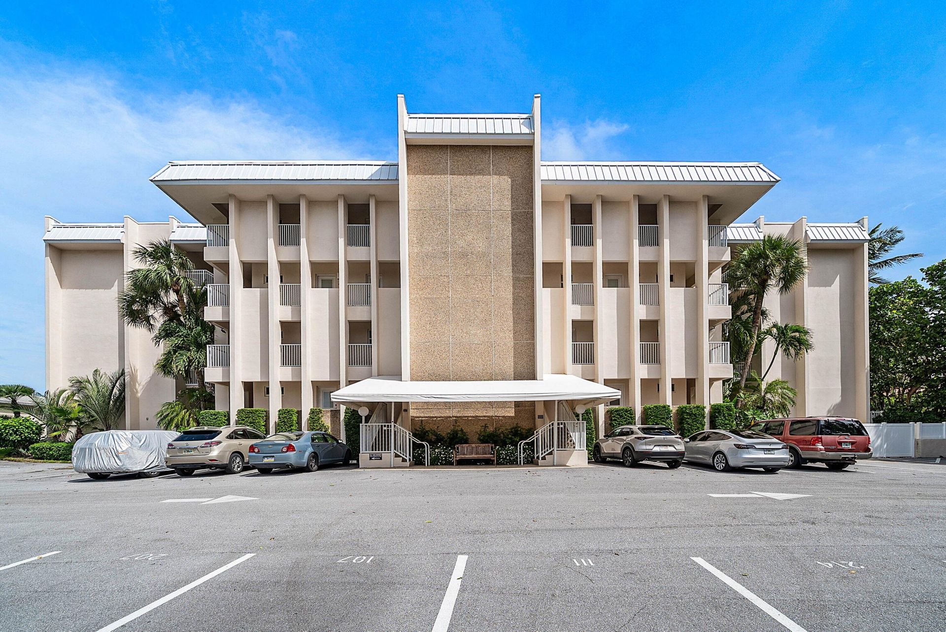 3851 N Ocean Boulevard, Unit 3110, Gulf Stream, FL 33483 Photo