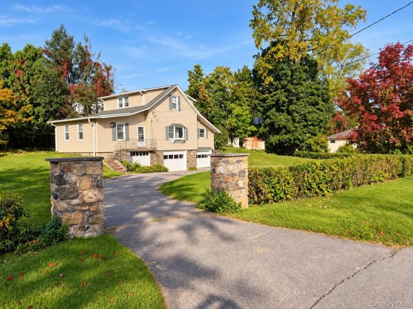 351 Manhattan Avenue, Hawthorne, NY 10532