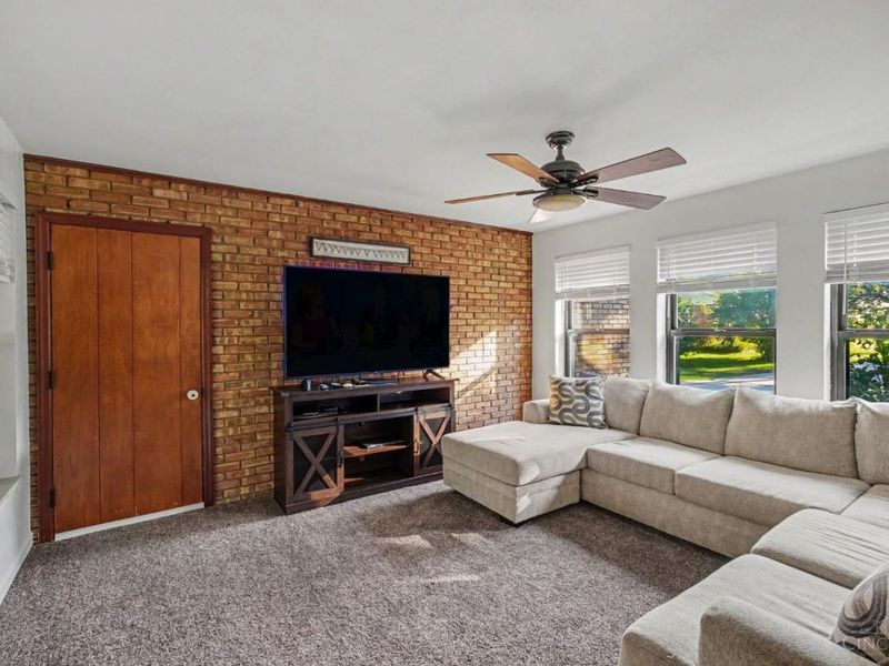 721 Ridgewood Lane, Miami Township, OH 45150 Photo 11