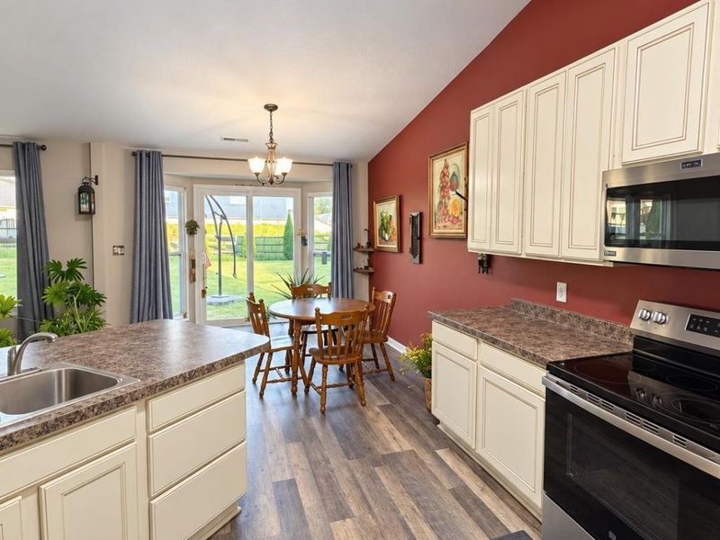 5316 Valley View Drive, Hamilton Township, OH 45152 Photo 6