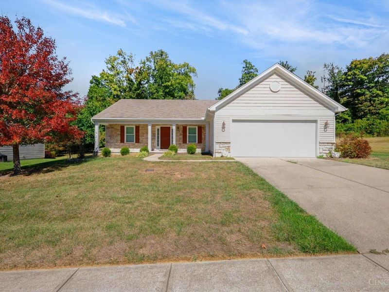 225 Compass Court, New Richmond, OH 45157 Photo 2