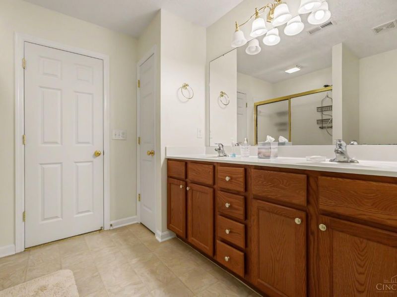 225 Compass Court, New Richmond, OH 45157 Photo 22