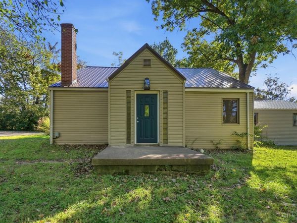 2710 Carroll Avenue, Cincinnati, OH 45248