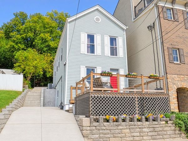 3206 Walworth Avenue, Cincinnati, OH 45226