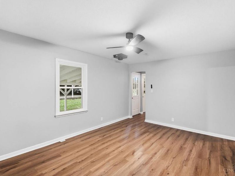 1437 Exeter Avenue, Fairfield Township, OH 45015 Photo 9