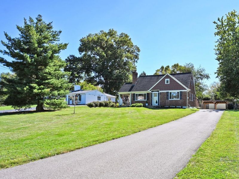 8525 Prilla Lane, Anderson Township, OH 45255 Photo 2