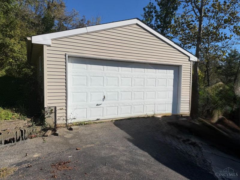 6820 Blue Rock Road, Colerain Township, OH 45247 Photo 18