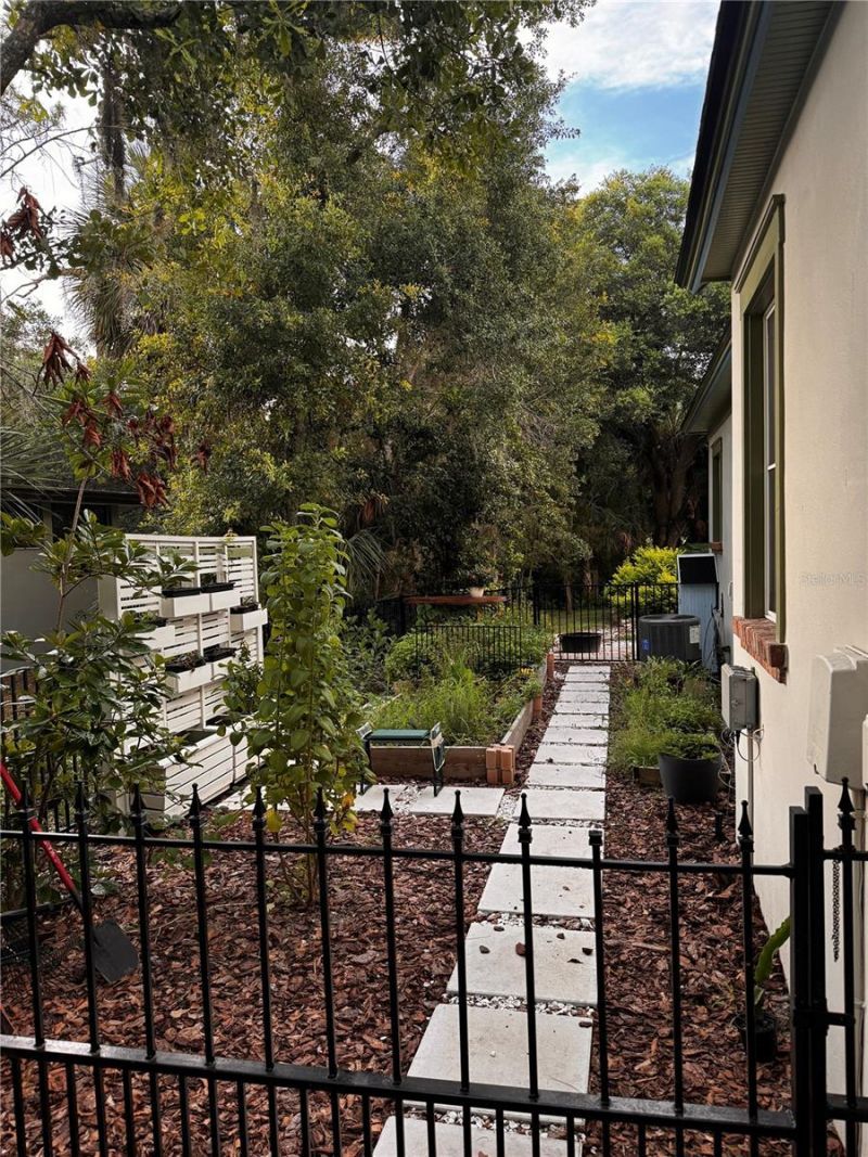 5903 River Forest Circle, Bradenton, FL 34203 Photo