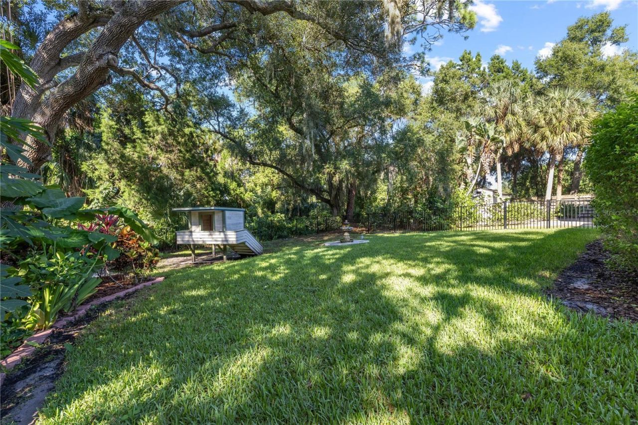 5903 River Forest Circle, Bradenton, FL 34203 Photo