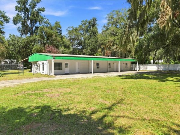 5562 S US 301 , BUSHNELL, FL 33513