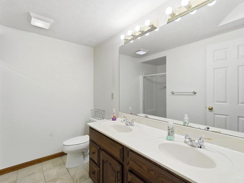4305 Belle Terrace, Clearcreek Township, OH 45036 Photo 31