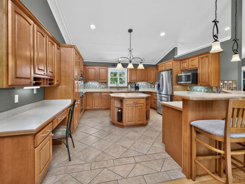 1863 Pence Ridge Court, Turtle Creek Township, OH 45036 Photo 13