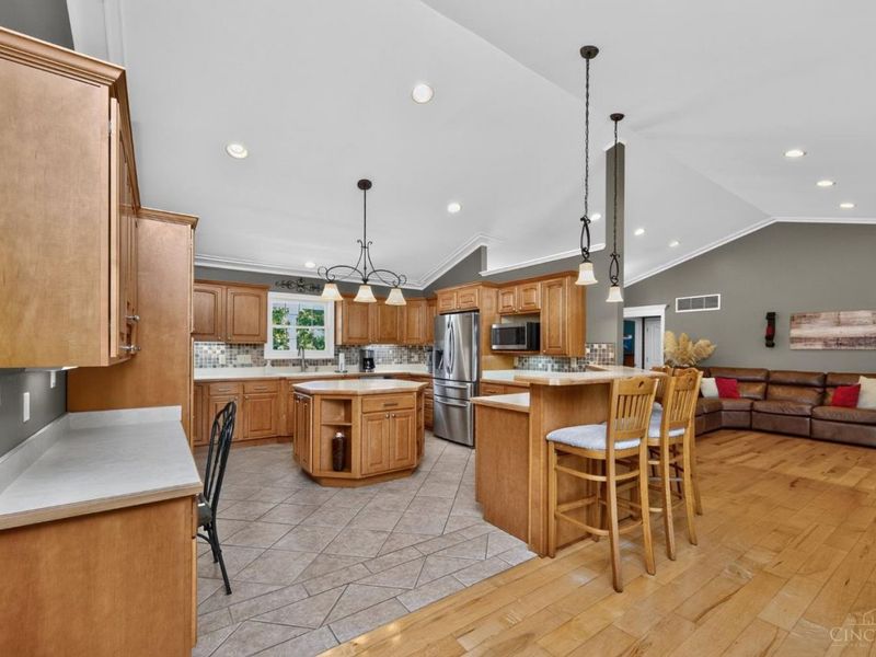 1863 Pence Ridge Court, Turtle Creek Township, OH 45036 Photo 14