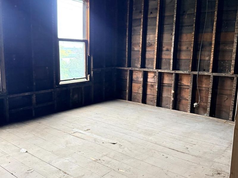 2326 Gladstone Avenue, Cincinnati, OH 45202 Photo 6