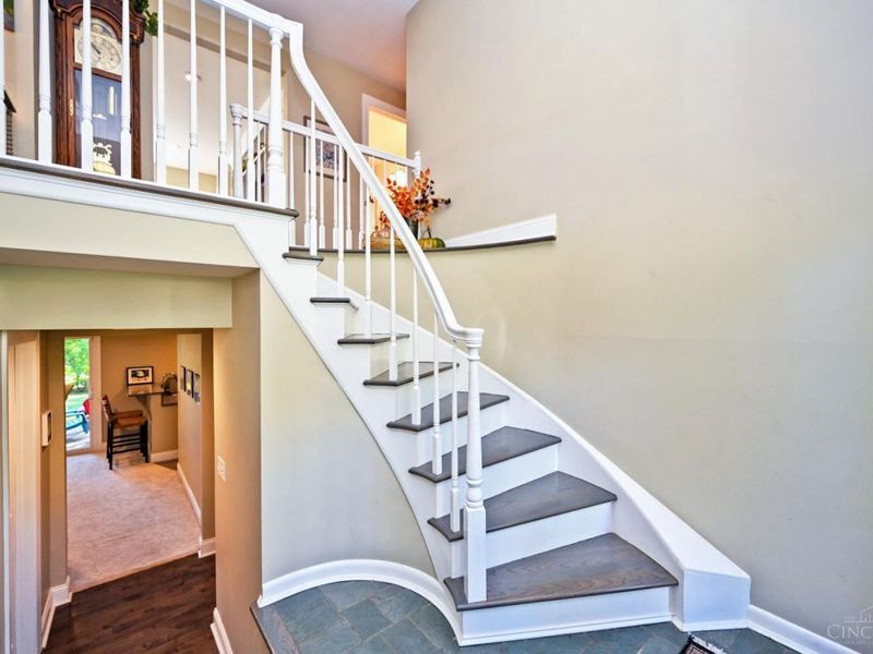 5903 Ropes Drive, Cincinnati, OH 45244 Photo 5