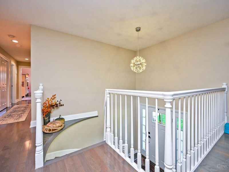 5903 Ropes Drive, Cincinnati, OH 45244 Photo 7