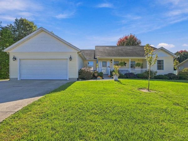 107 Northcourt Drive, Hillsboro, OH 45133