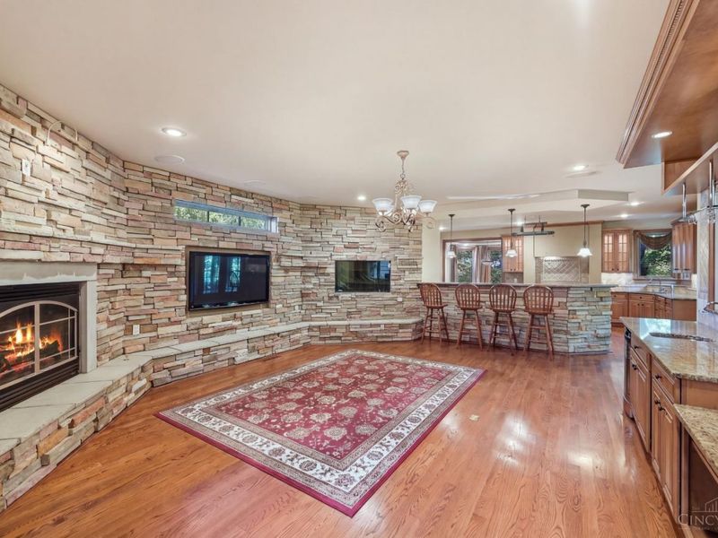 7096 Hollywood Drive, West Chester, OH 45069 Photo 18