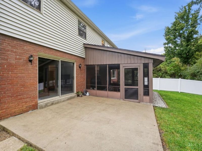 9596 Leebrook Drive, Springfield Township, OH 45231 Photo 75