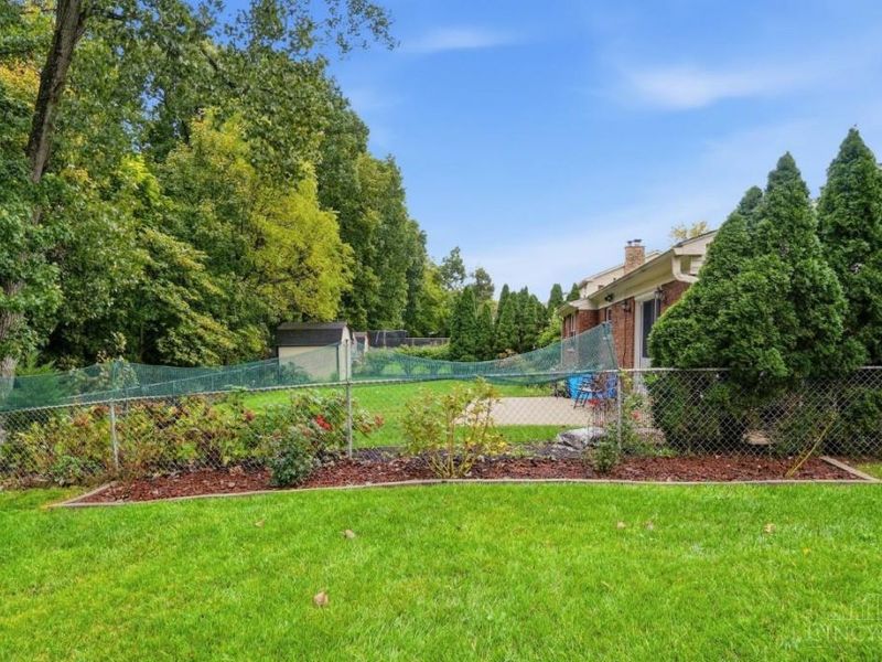 9596 Leebrook Drive, Springfield Township, OH 45231 Photo 79