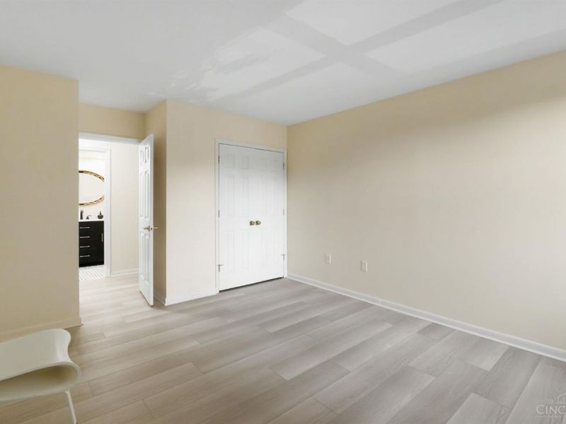 2444 Madison Road, Unit 408, Cincinnati, OH 45208 Photo 28