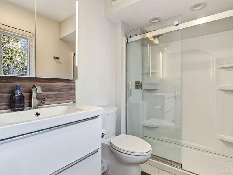 801 Delta Avenue, Unit 4, Cincinnati, OH 45226 Photo 35