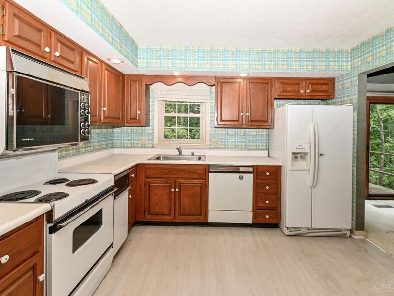 1001 Shakertown Court, Montgomery, OH 45242 Photo 12