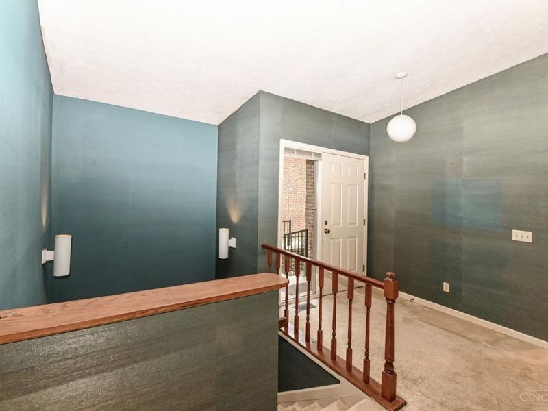 1001 Shakertown Court, Montgomery, OH 45242 Photo 3