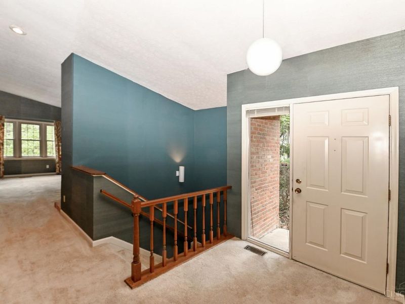 1001 Shakertown Court, Montgomery, OH 45242 Photo 4