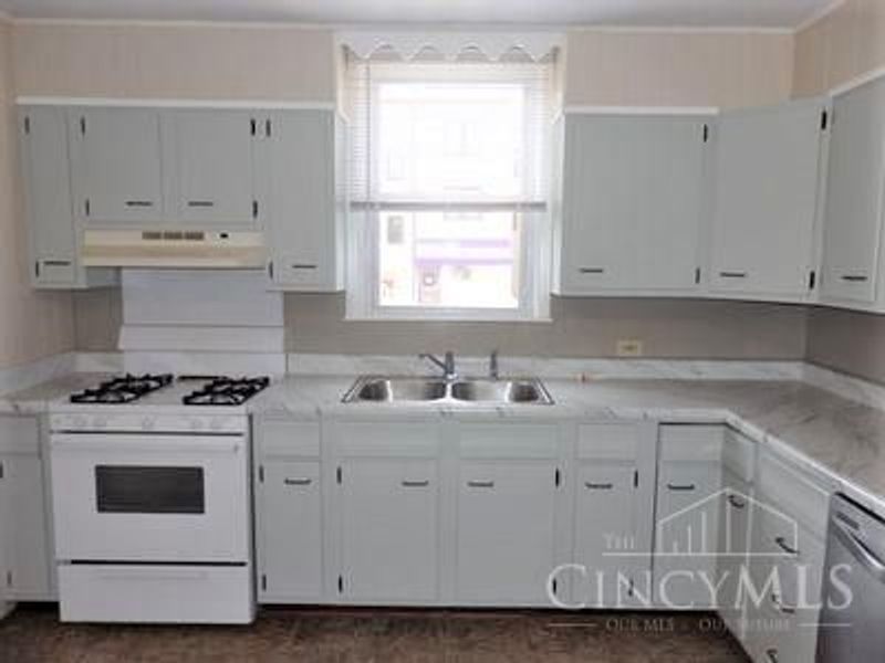 2715 Markbreit Avenue, Cincinnati, OH 45209 Photo 10