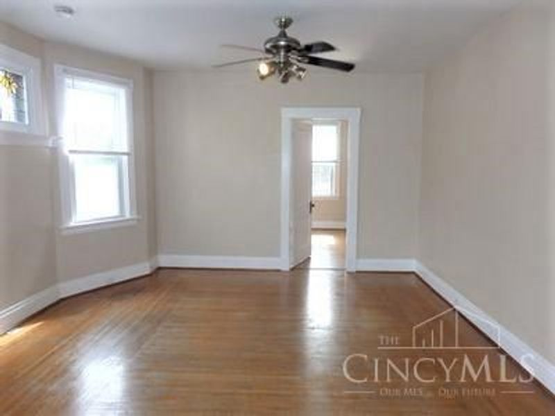 2715 Markbreit Avenue, Cincinnati, OH 45209 Photo 6