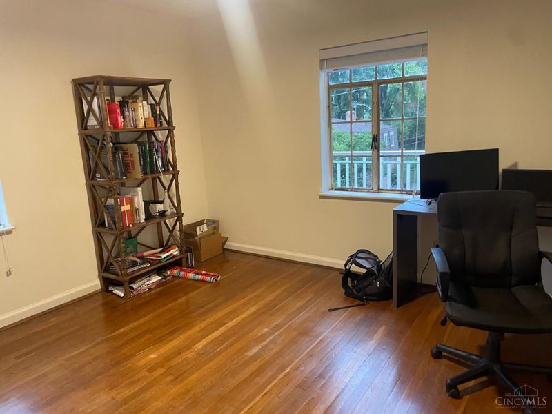 841 Van Dyke Avenue, Cincinnati, OH 45226 Photo 6