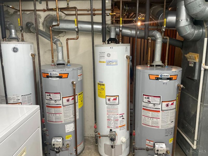 841 Van Dyke Avenue, Cincinnati, OH 45226 Photo 9