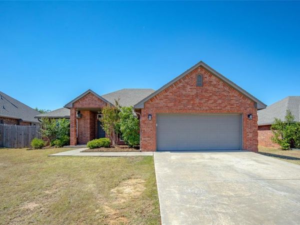 2005 Mill Creek Way, Choctaw, OK 73020