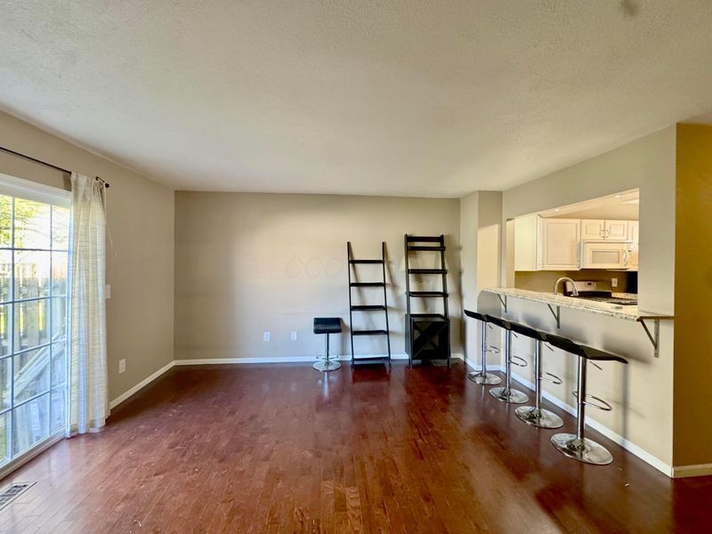 1768 Ridgebury Drive , Unit 135A, Hilliard, OH 43026 Photo 8