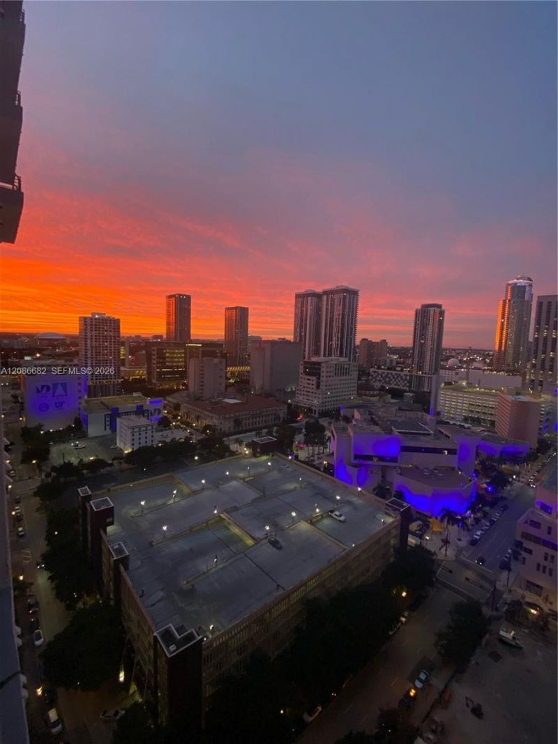 133 NE 2nd Ave , Unit 2509, Miami, FL 33132 Photo