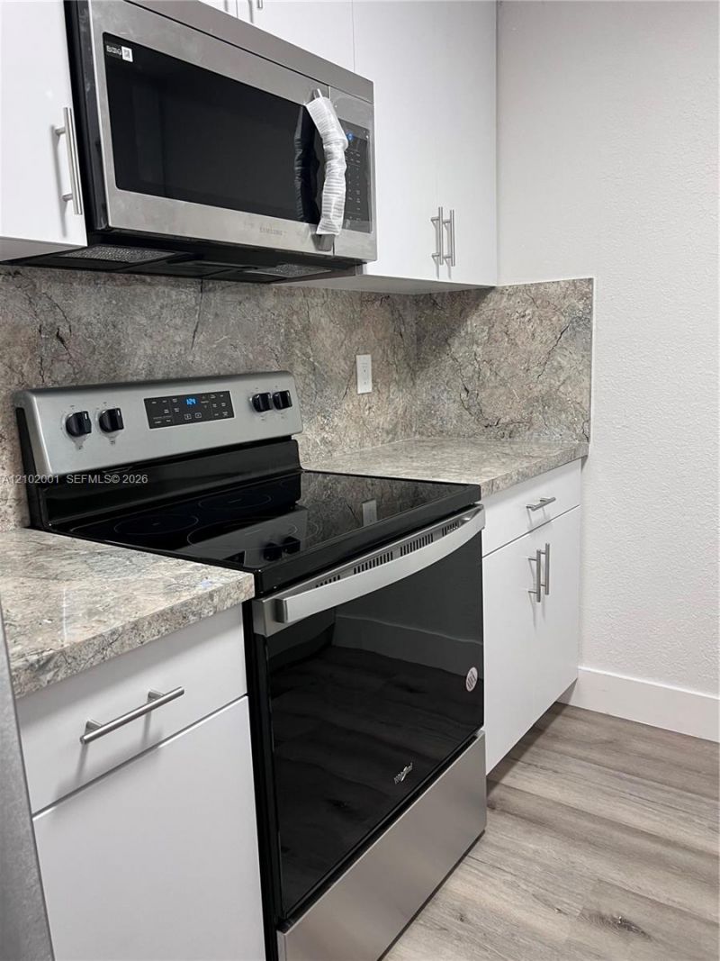 8200 SW 210th St , Unit 114, Cutler Bay, FL 33189 Photo