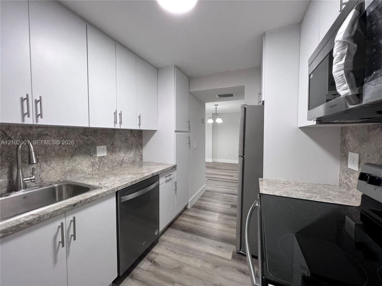8200 SW 210th St , Unit 114, Cutler Bay, FL 33189 Photo