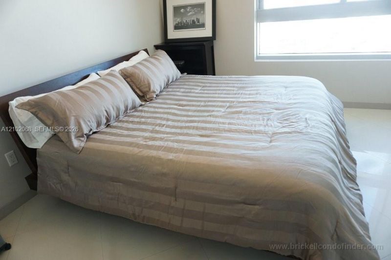 90 SW 3rd St, Unit 3505, Miami, FL 33130 Photo
