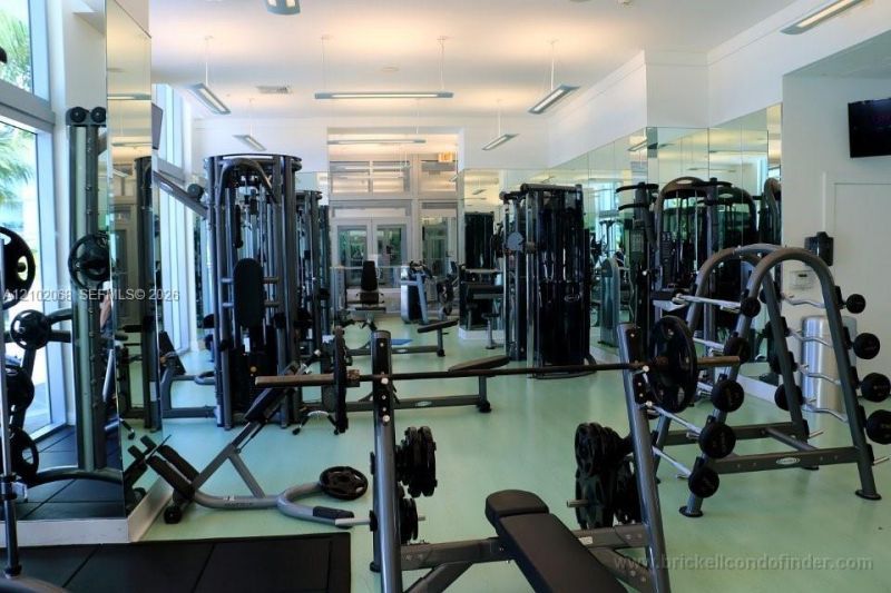 90 SW 3rd St, Unit 3505, Miami, FL 33130 Photo