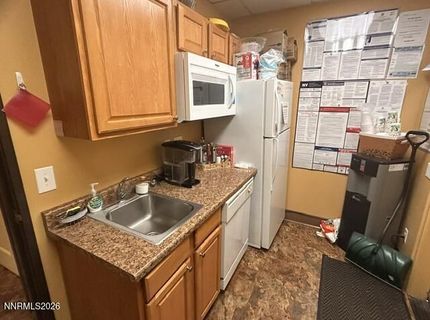 1664 N U.s. Highway 395, Unit 102,103, Minden, NV 89423 Photo