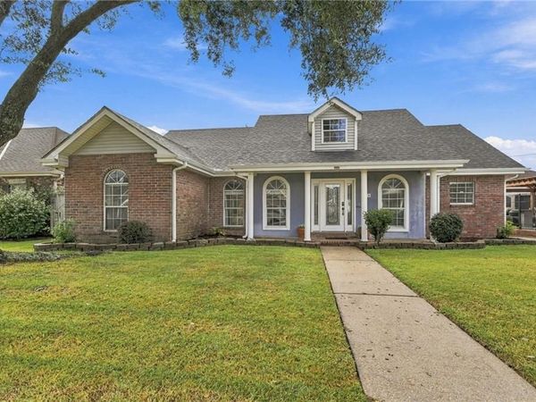 716 TERRY Drive , Arabi, LA 70032