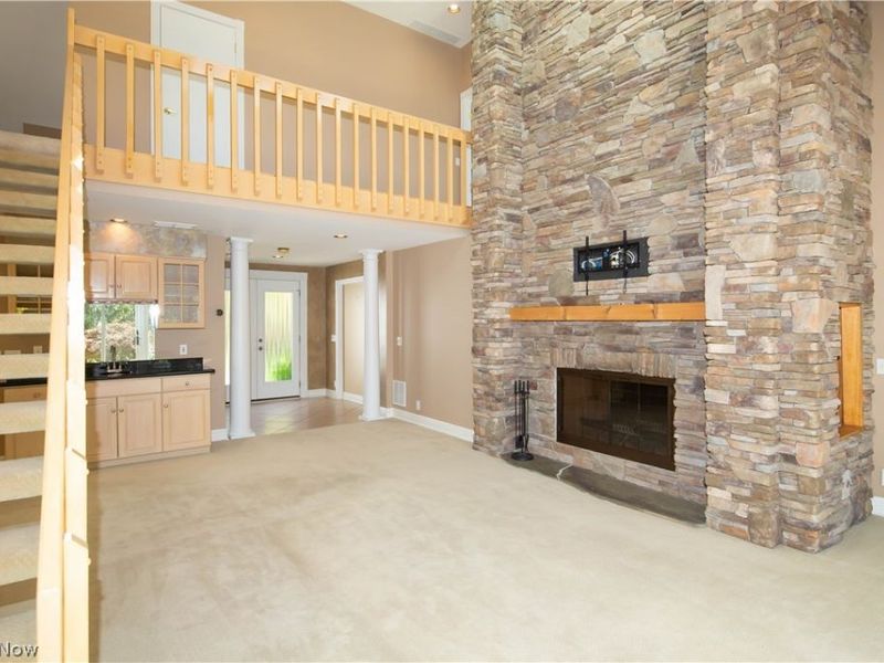 975 Meadowlark Circle, Aurora, OH 44202 Photo 6