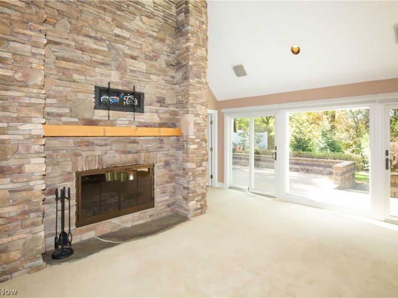 975 Meadowlark Circle, Aurora, OH 44202 Photo 7