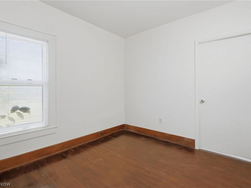 1103 W State Street, Newcomerstown, OH 43832 Photo 12