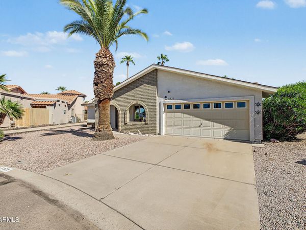 8128 E EMELITA Court, Mesa, AZ 85208