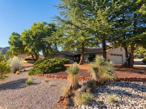 15 RED RANGE Circle, Sedona, AZ 86351