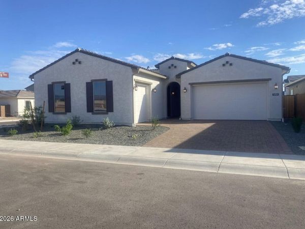 1751 E NADINE Way, Phoenix, AZ 85085